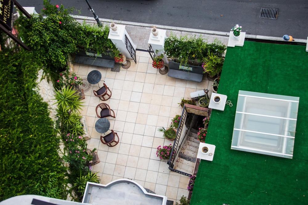 Hotel & Apartments Villa Linda 지아르디니낙소스 외부 사진