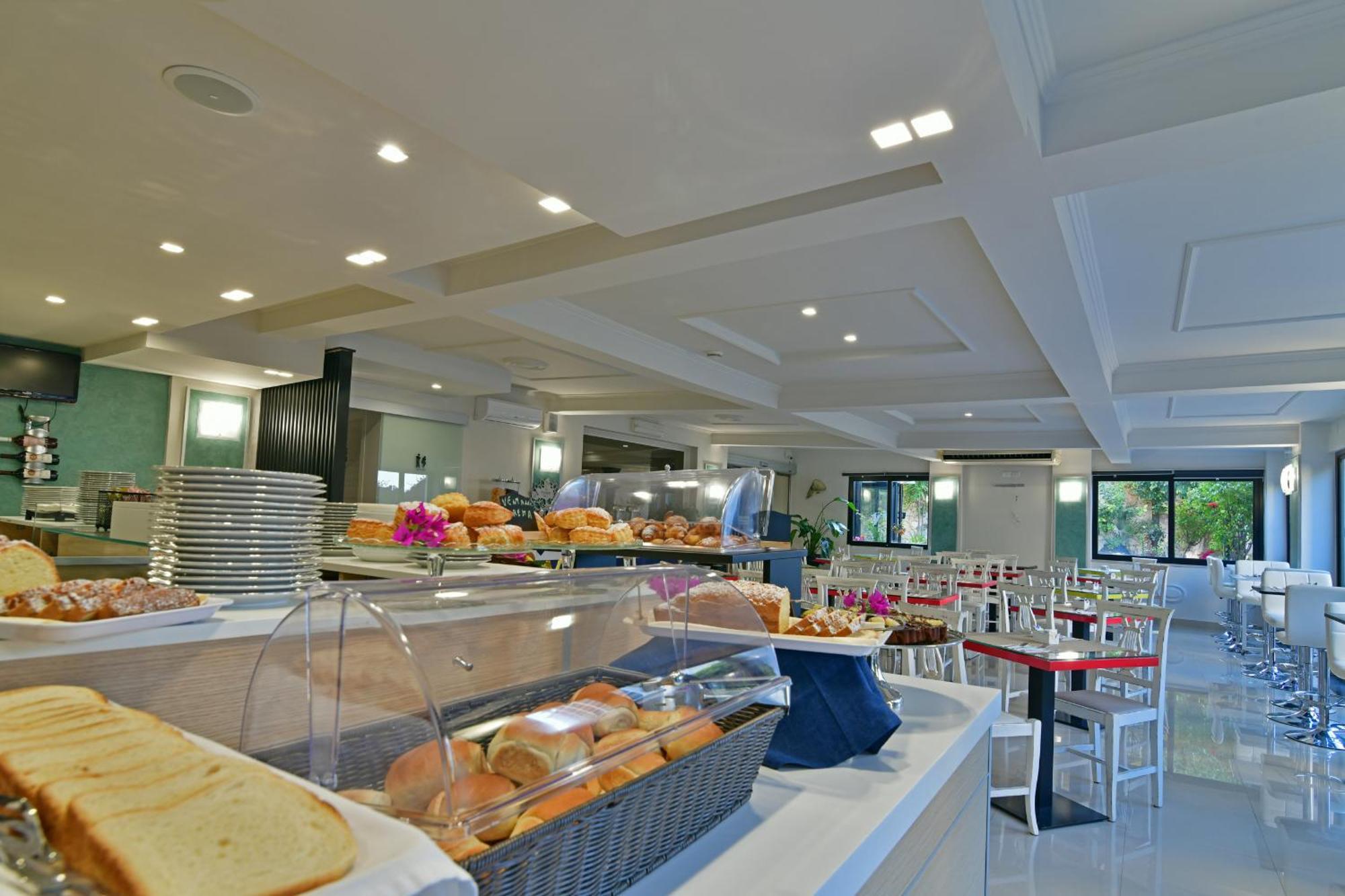 Hotel & Apartments Villa Linda 지아르디니낙소스 외부 사진